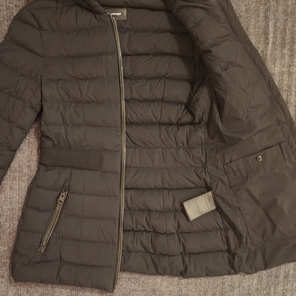Women's Mackage down coat | Black | 10/10 condition - Picture 4 of 10